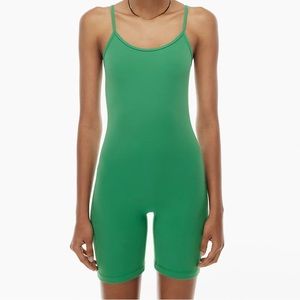 Divinity 7” green romper size medium aritzia